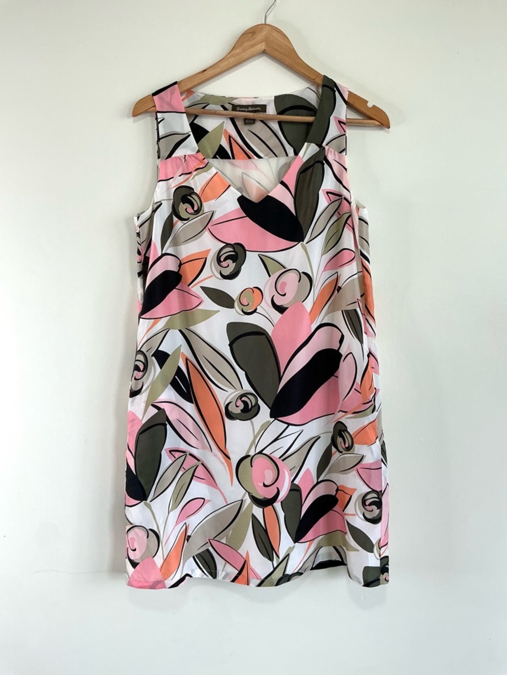 100% SILK Tommy Bahama Abstract Tropical  Dress Pink Floral Shift w pockets